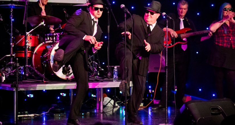 The Ultimate Commitments & Blues Brothers Experience22